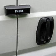 Încuietoare de siguranță  Thule Van Lock  pentru uși culisante camper